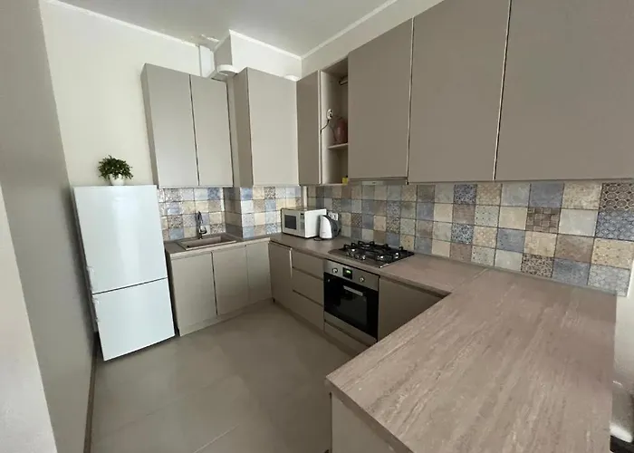 Forum новобуд з приватним бомбосховищем та приватним підземним паркінгом Apartamento *